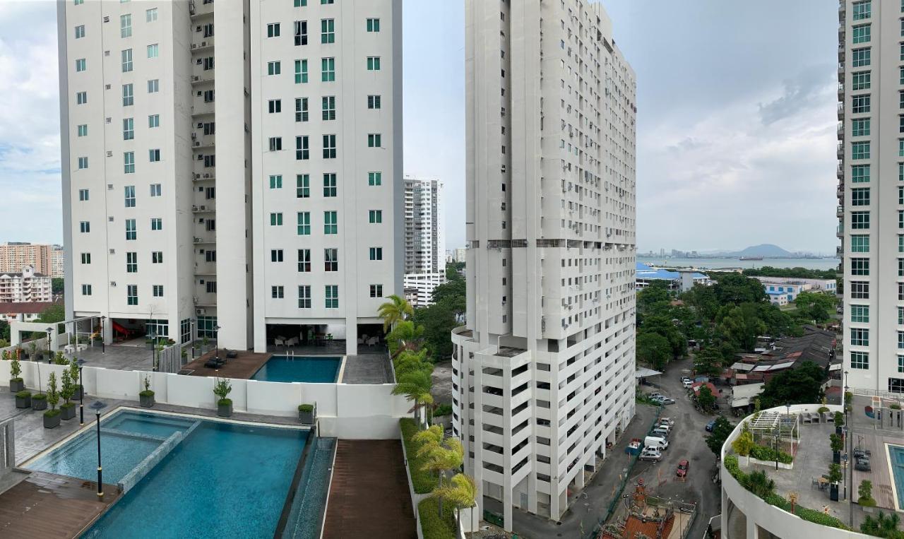 Straits Garden Suites By Yen'S Sojourn 乔治敦 外观 照片