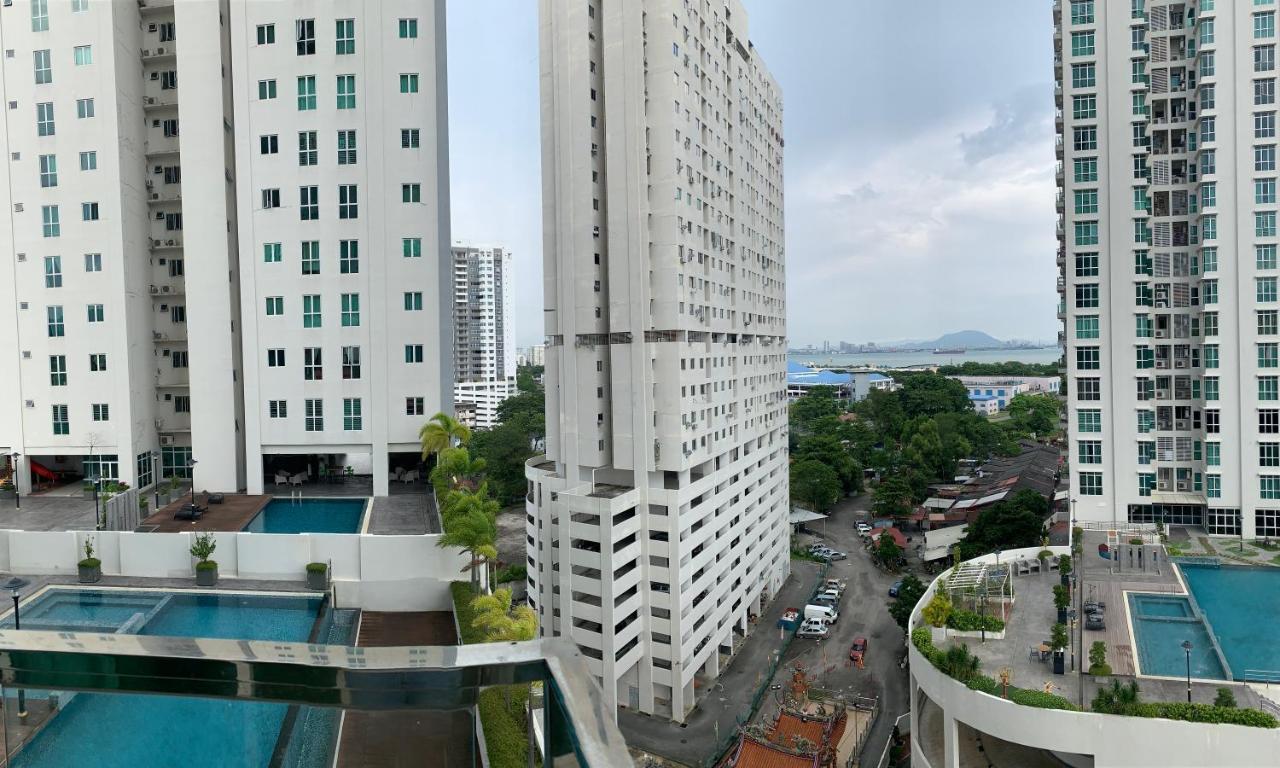 Straits Garden Suites By Yen'S Sojourn 乔治敦 外观 照片